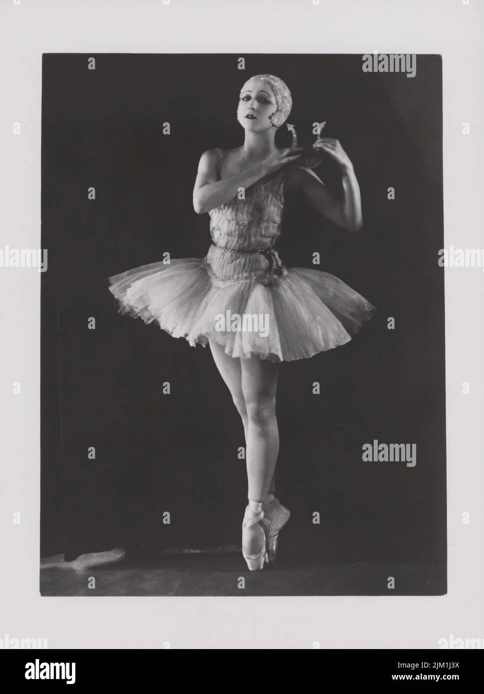 Alexandra Danilova comme Terpsichore dans le ballet Apollon musagète par Igor Stravinsky. Musée : COLLECTION PRIVÉE. Auteur: ANONYME. Banque D'Images