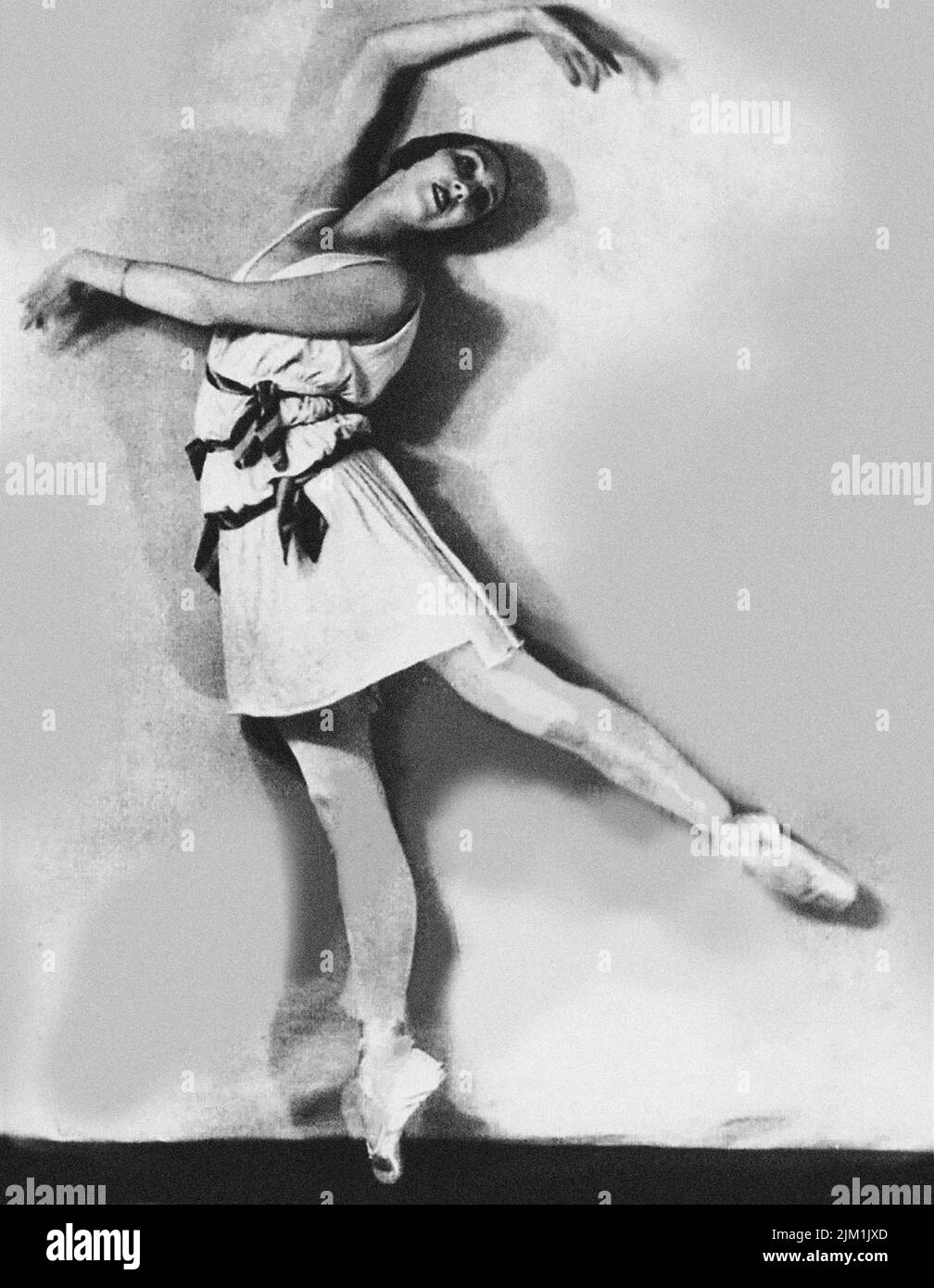 Felia Dubrovnik dans le Ballet Apollon musagète par Igor Stravinsky. Conception de costume par Coco Chanel. Musée : COLLECTION PRIVÉE. Auteur: ANONYME. Banque D'Images