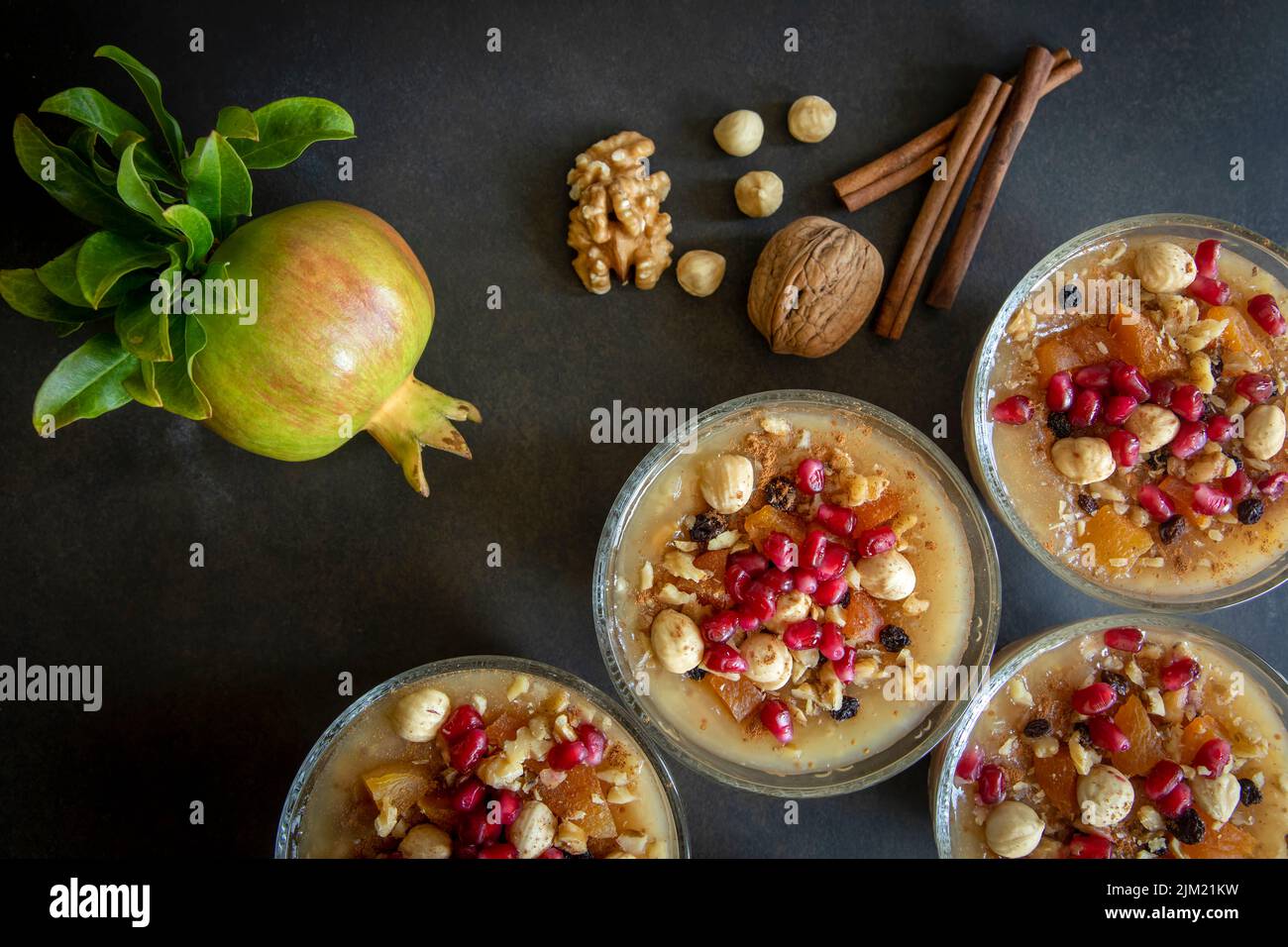 Délicieux dessert turc traditionnel ; Ahura (Asure) Banque D'Images