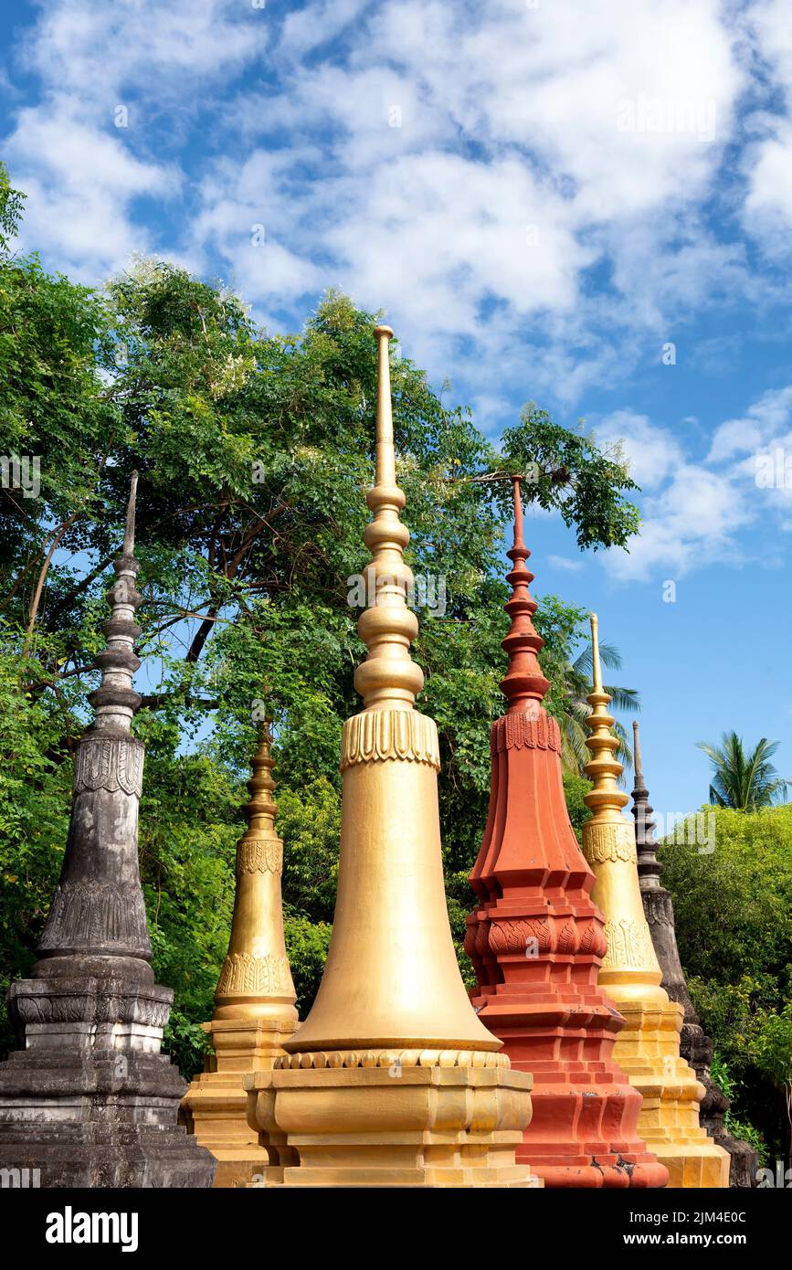 Stupas ou chedi, mausolées au Cambodge Banque D'Images