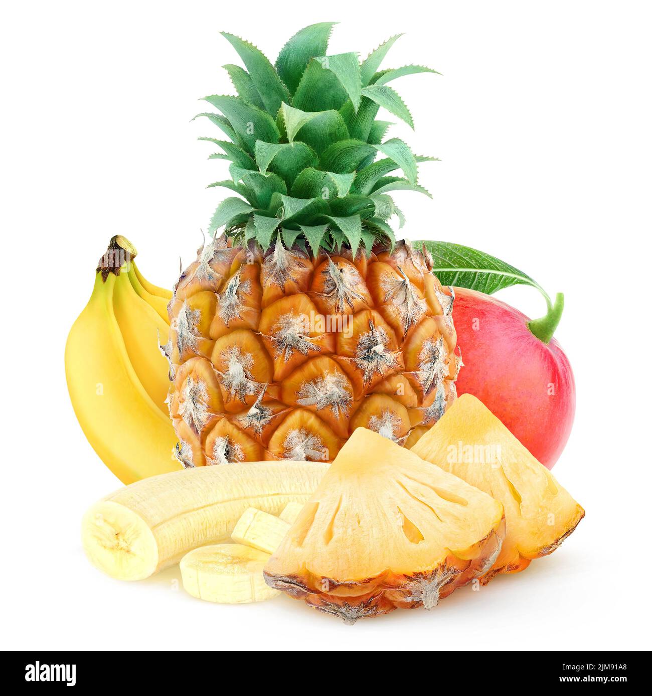 Fruits tropicaux isolés. Mangue, banane et ananas isolés sur fond blanc Banque D'Images