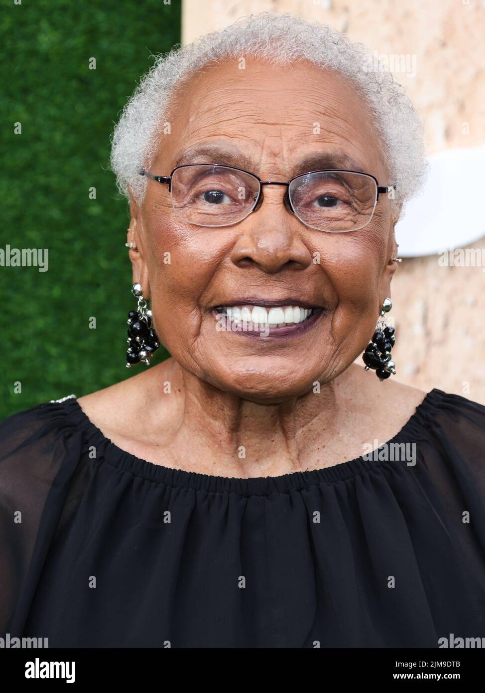 Los Angeles, États-Unis. 04th août 2022. LOS ANGELES, CALIFORNIE, États-Unis - AOÛT 04 : Billie Harris arrive à la première de Los Angeles de la saison 1 « A League of Own » d'Amazon Prime Video qui s'est tenue au stade Easton de l'Université de Californie, Los Angeles (UCLA) sur 4 août 2022 à Los Angeles, Californie, États-Unis. (Photo de Xavier Collin/image Press Agency) Credit: Image Press Agency/Alay Live News Banque D'Images