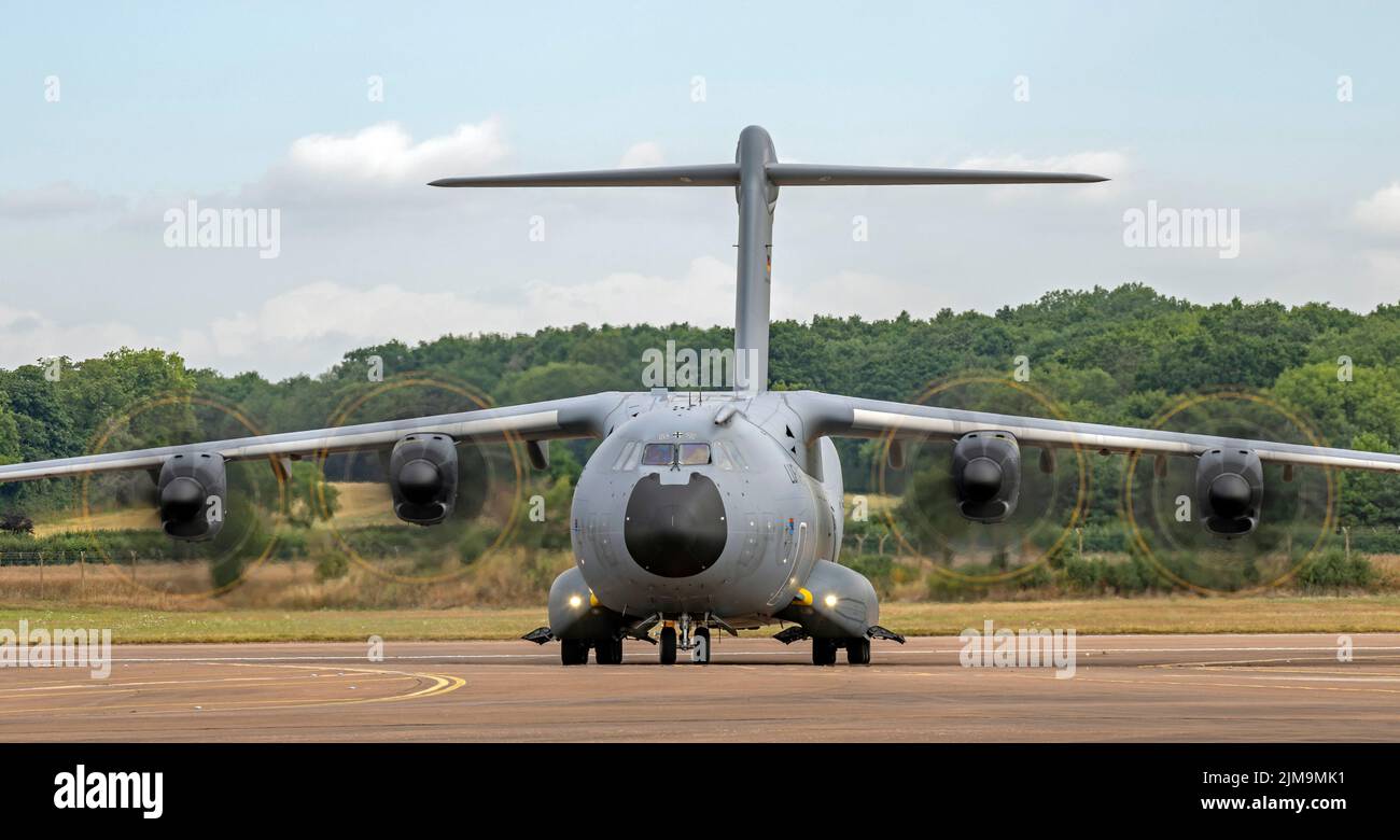 Airbus Atlas A400M de la Force aérienne allemande au Royal International Air Tattoo Banque D'Images