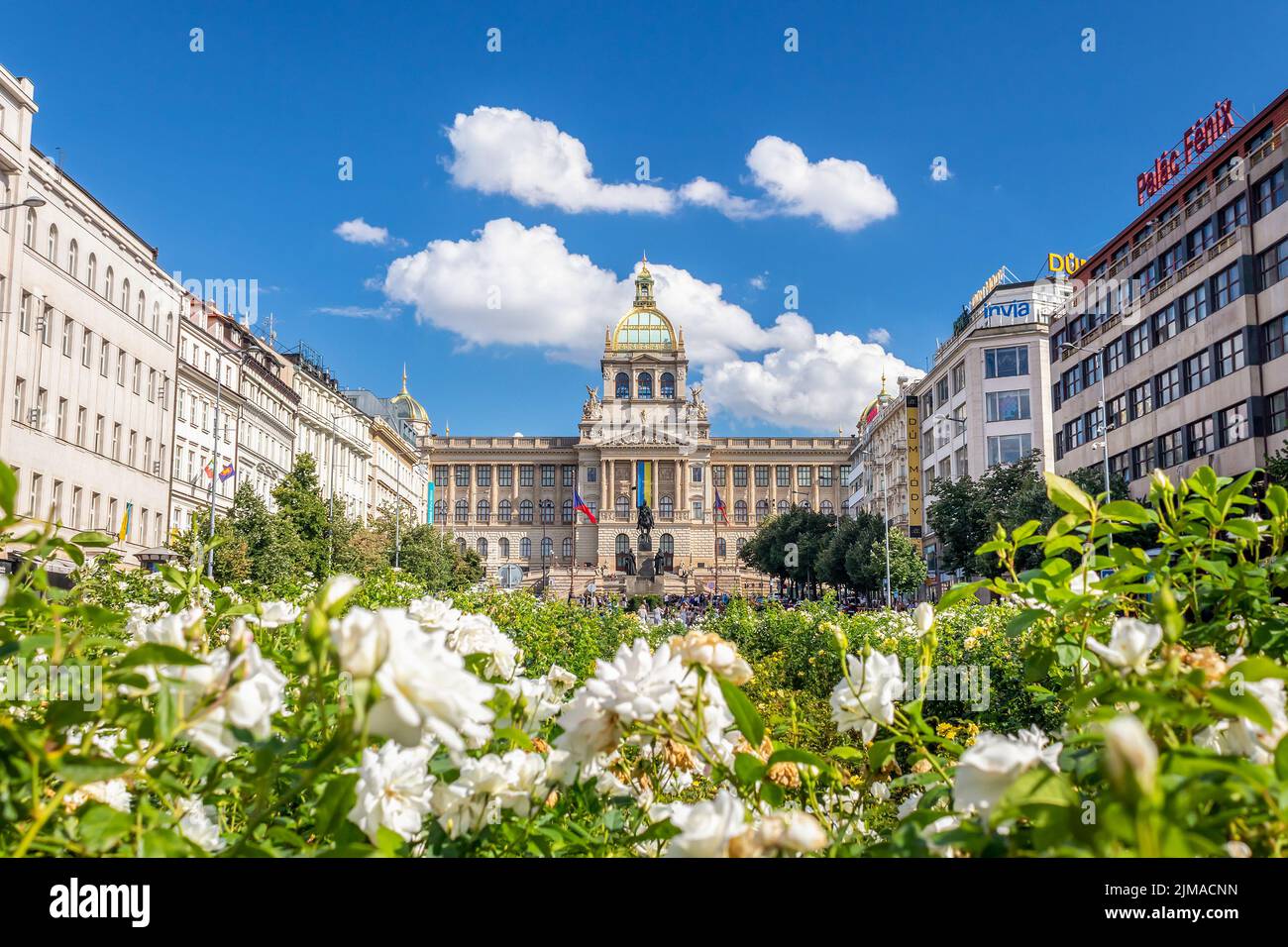 Place Venceslas à Prague, vue sur le Musée national, Prague, république tchèque Banque D'Images