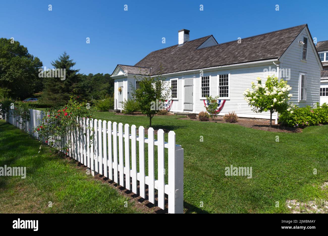 Extérieur de la maison historique de Burgess, construite vers 1780 à Martsons Mills, Massachusetts, Cape Cod, États-Unis Banque D'Images