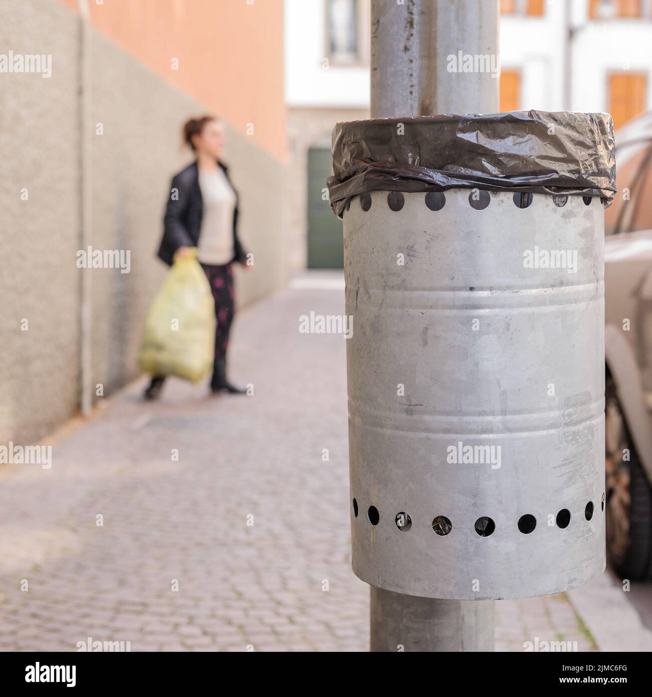 Déchets métalliques gris Banque D'Images