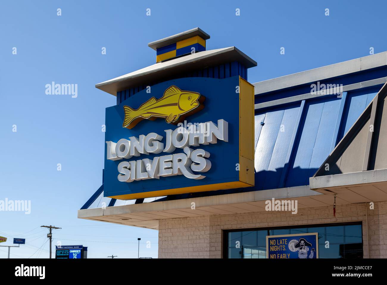 Litchfield, Illinois, États-Unis - 26 mars 2022 : un restaurant long John Silver à Litchfield, Illinois, États-Unis. Banque D'Images