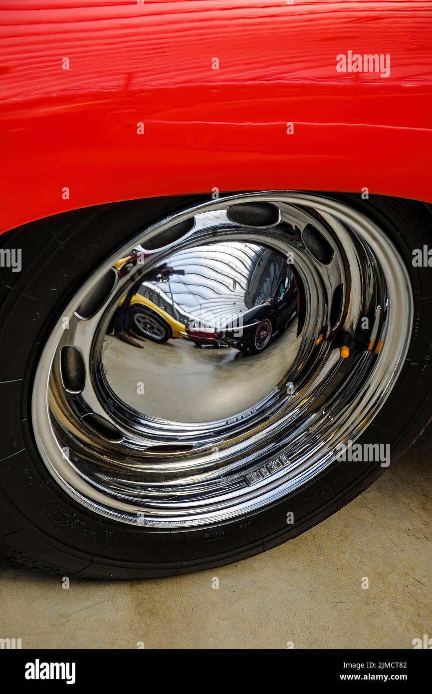 Jante classique de la voiture de sport classique historique Porsche 356 Speedster avec jante perforée comme élément de design, Allemagne Banque D'Images