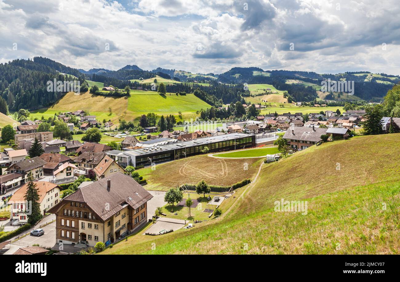 La petite ville de Trubschachen à Emmental, canton de Berne. Banque D'Images