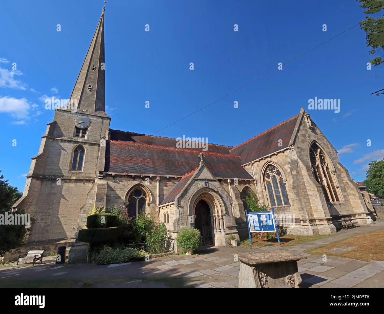 Église paroissiale Saint-Laurent, The Shambles, Stroud, Gloucestershire, Angleterre, ROYAUME-UNI, GL5 1AP Banque D'Images
