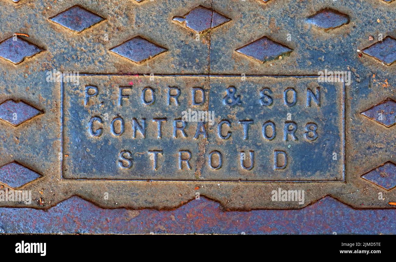 P. Ford et fils, entrepreneurs , Stroud , Gloucestershire, Angleterre, Royaume-Uni, grille en fer Banque D'Images