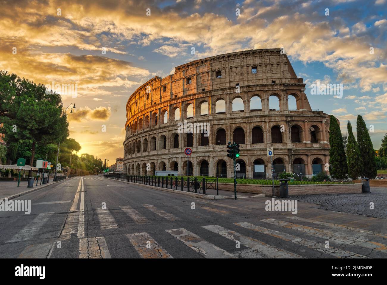 Rome Italie, lever du soleil sur la ville au Colisée de Rome Banque D'Images