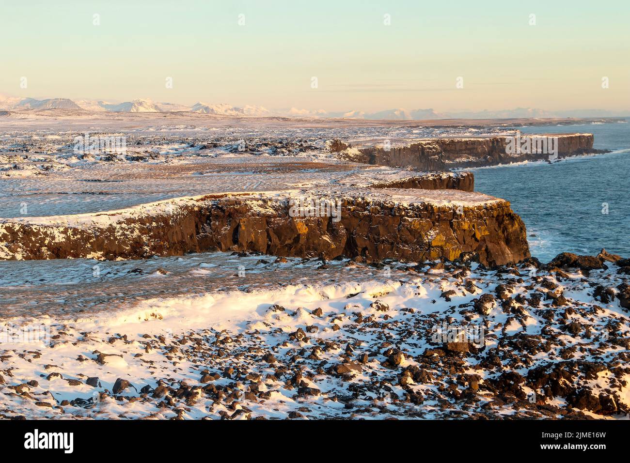 La belle Arnarstapi à la péninsule de Snaefellsness, Islande, Europe Banque D'Images