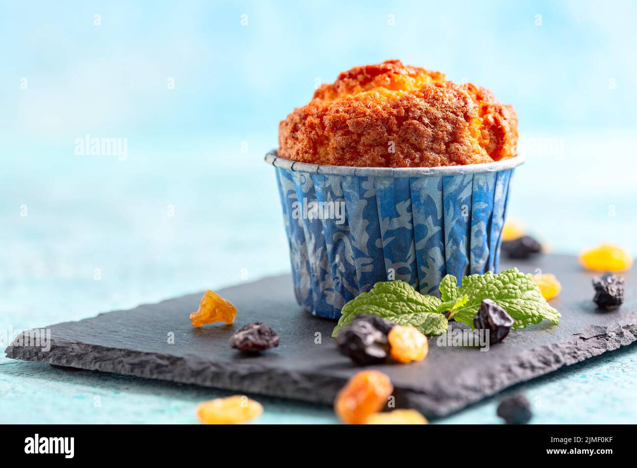 Délicieux muffin maison en gros plan. Banque D'Images