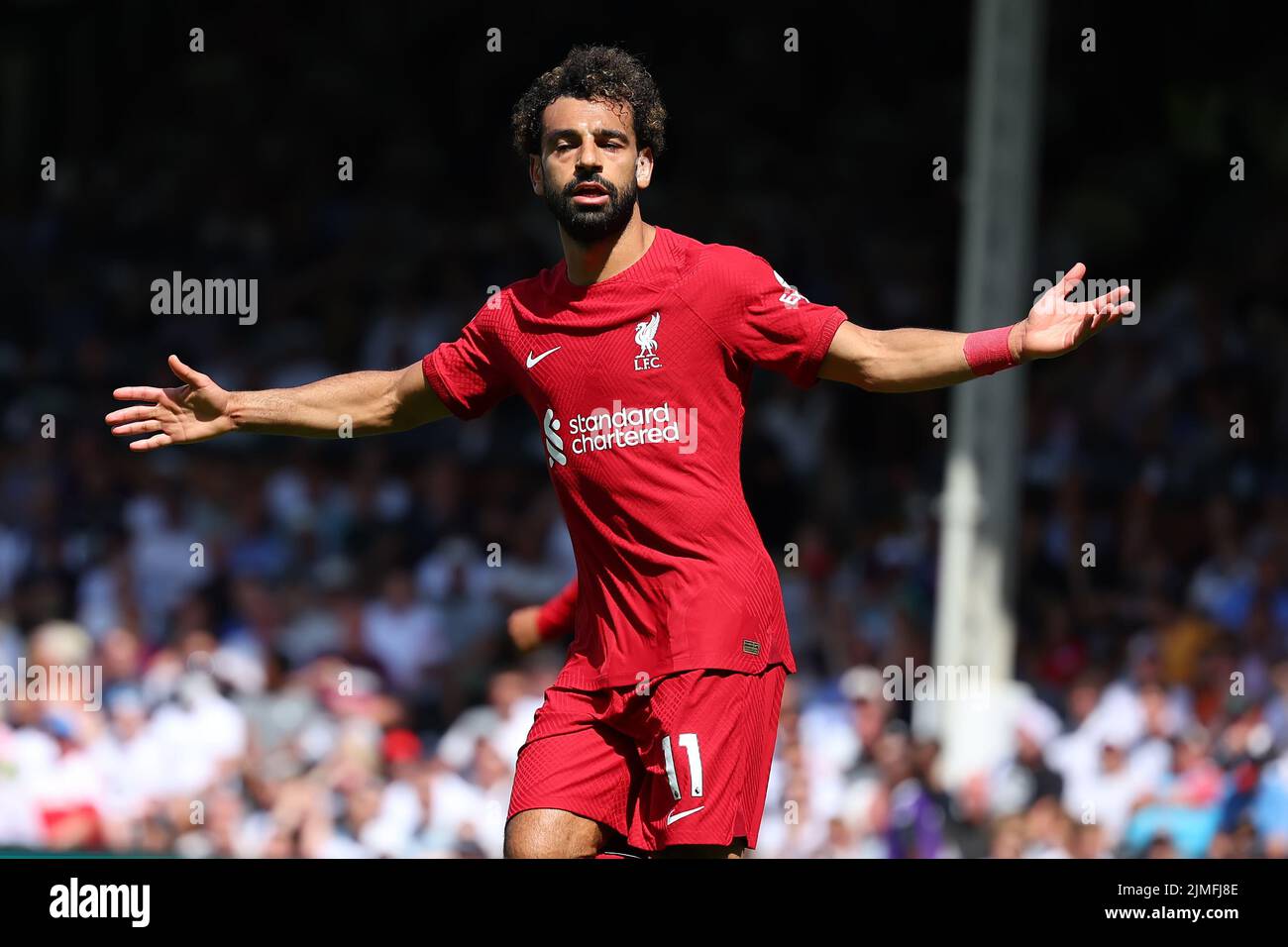 Craven Cottage, Fulham, Londres, Royaume-Uni. 6th août 2022. Premier League football, Fulham versus Liverpool: Mohamed Salah de Liverpool fête après ses scores pour 2-2 dans le crédit de 80th minutes: Action plus Sports/Alamy Live News Banque D'Images