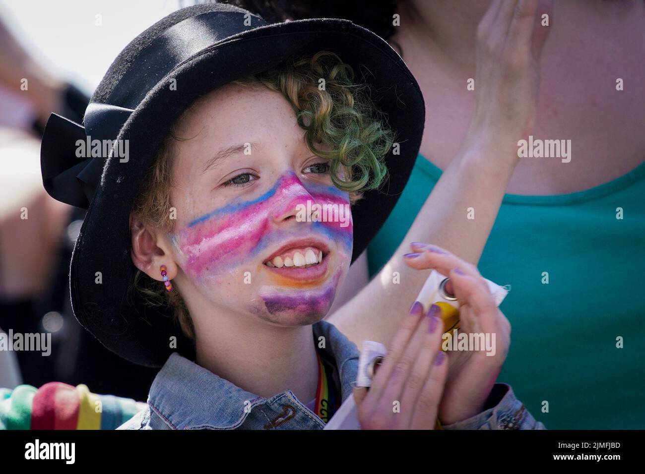 East Sussex, Royaume-Uni. 6th août 2022. Brighton et Hove Pride 2022. Des milliers d'entre eux assistent à la marche annuelle LGBT+ de Hove Lawns à Preston Park. Credit: Guy Corbishley/Alamy Live News Banque D'Images