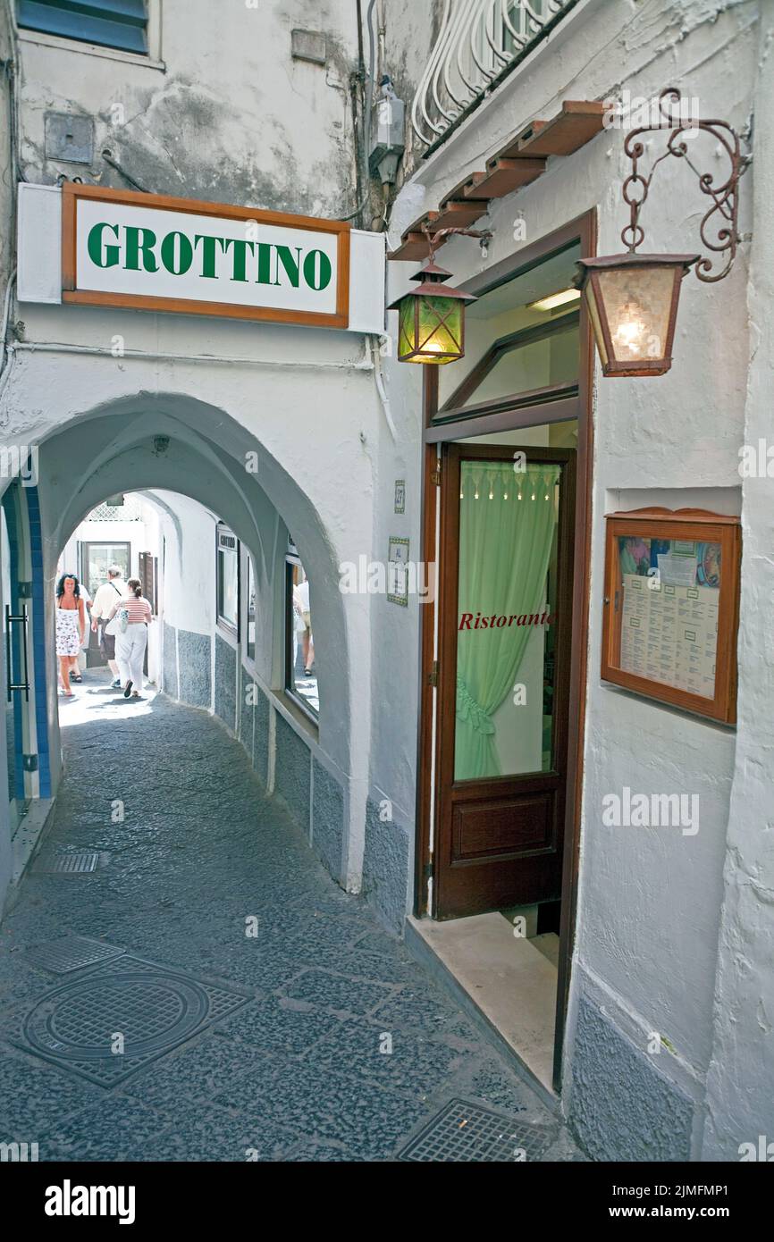 Passage dans der Altstadt von Capri Stadt, Capri, Golf von Neapel, Kampanien, Italien, Europa | passage dans la vieille ville de Capri, île de Capri, Gul Banque D'Images