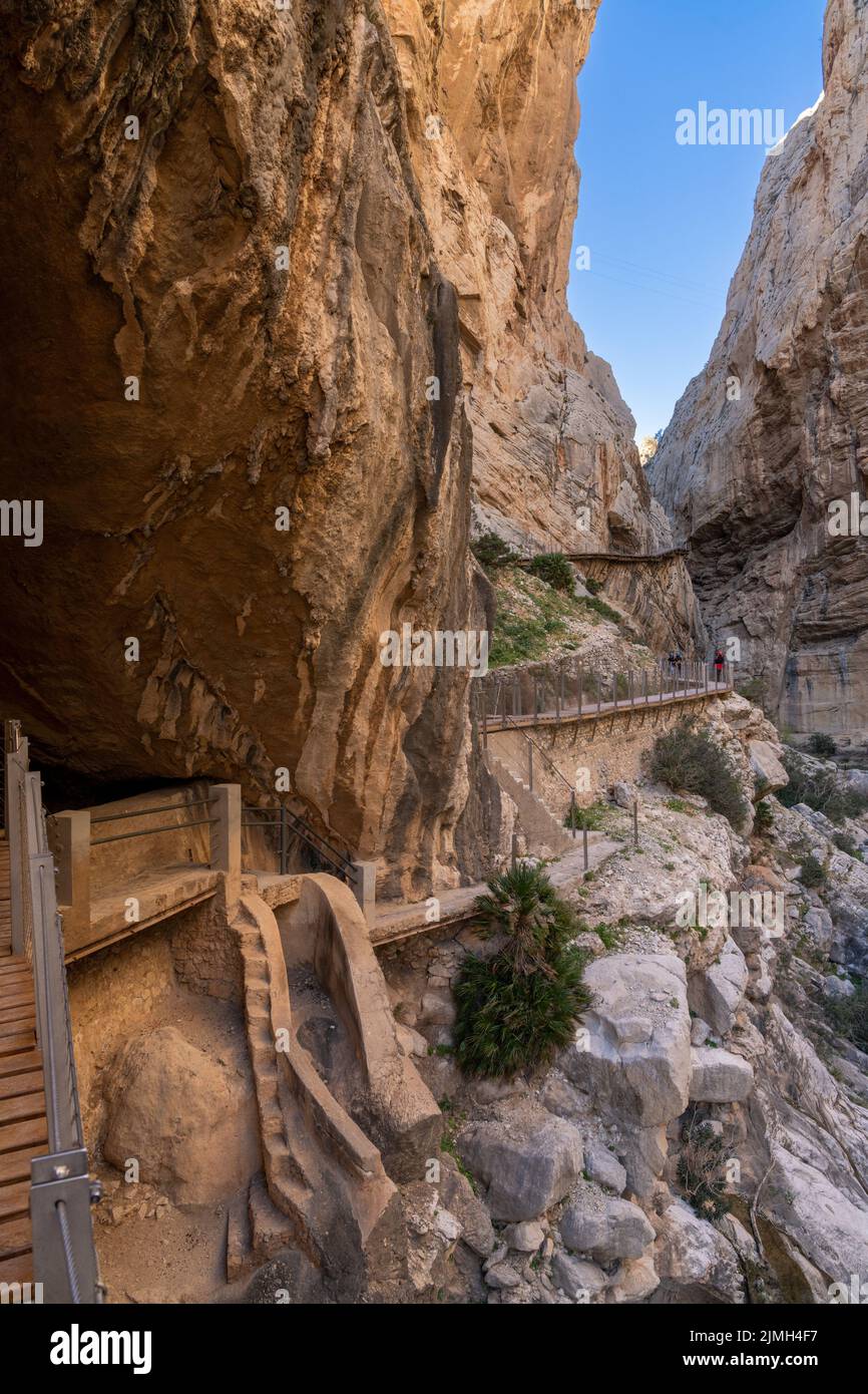 Une vue sur le célèbre et historique Camino del Rey dans le sud de l'Espagne près de Malaga Banque D'Images
