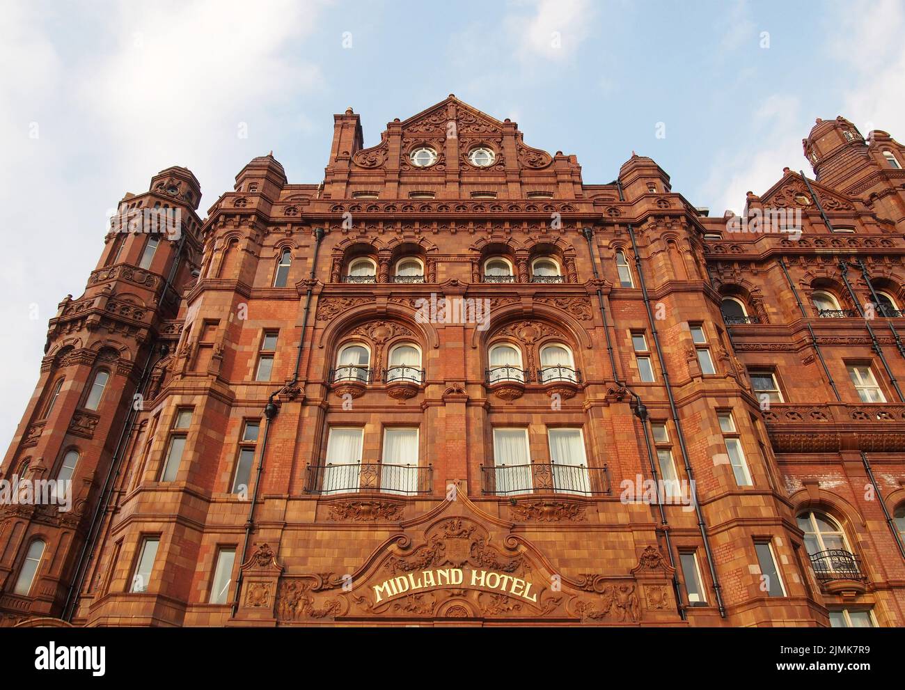 La façade de l'hôtel historique midland sur la rue peter à Manchester Banque D'Images