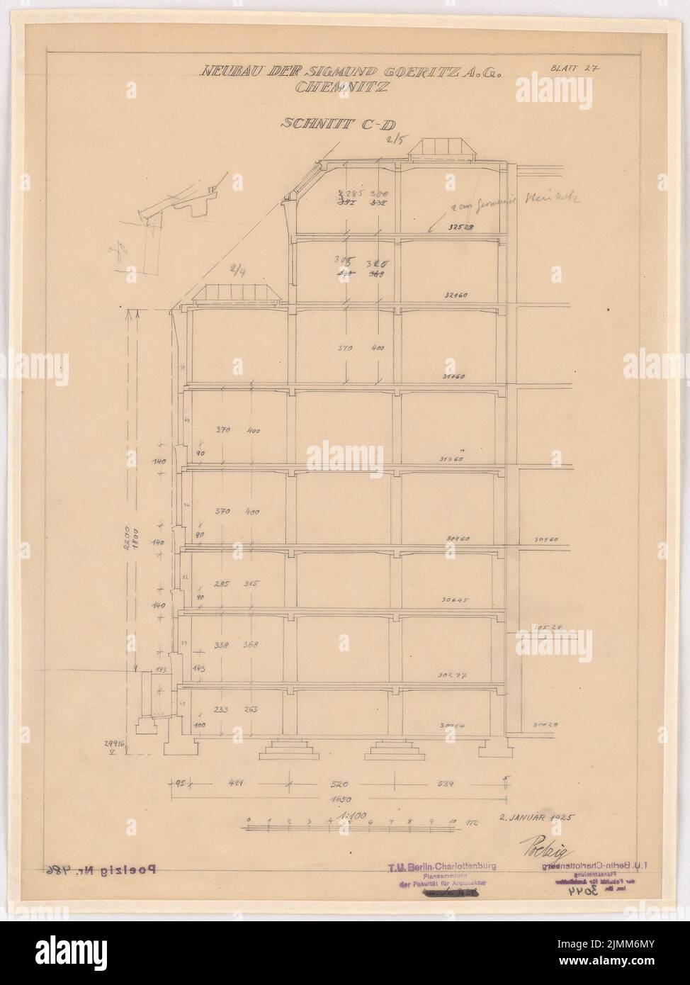 Poelzig Hans (1869-1936), Sigmund Goeritz AG, Chemnitz (02.01.1925) : projet du 2,1.1925, coupe C-D 1 : 100. Crayon sur transparent, 45,5 x 34,1 cm (y compris les bords de numérisation) Banque D'Images