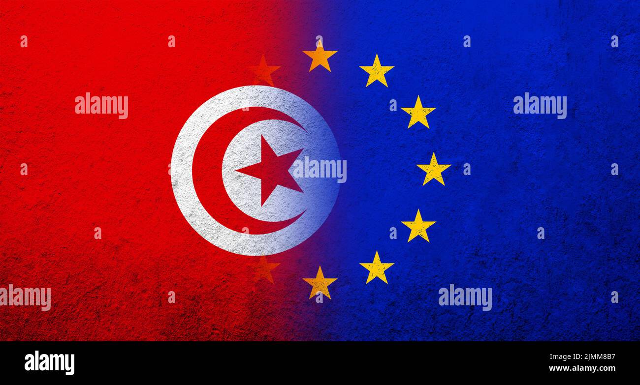 Drapeau de l'Union européenne avec la Tunisie drapeau national. Grunge l'arrière-plan Banque D'Images
