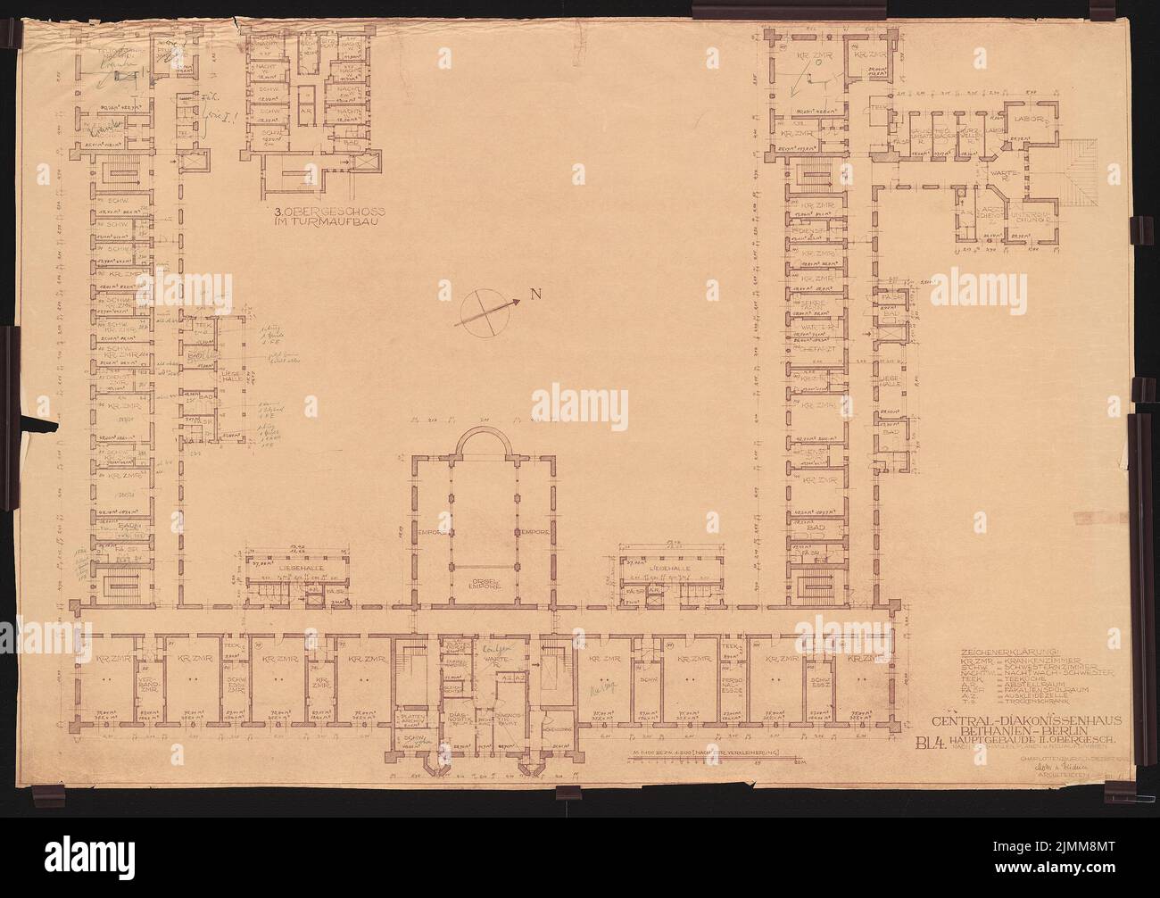 Mohr & Weidner, Evangélique Deaconess Hospital Bethanien, Berlin-Kreuzberg. Bâtiment principal: Plan d'étage 1: 100. Crayon sur le papier, 100,00 x 144,70 cm (bord de numérisation inclus). Banque D'Images