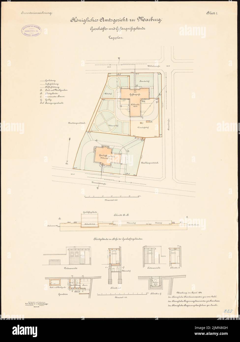 Architecte inconnu, cour de district à Marburg (env 1894): Plan du site 1: 500; abandon: Plan d'étage, plan de face et vue latérale, section longitudinale, coupe transversale 1: 100. Lithographie, 71,4 x 53,6 cm (y compris les bords de balayage) Banque D'Images