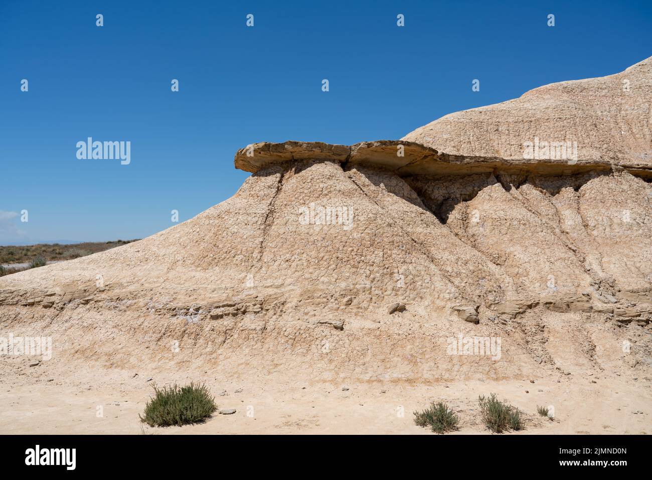 Région naturelle semi-désertique ou badlands composant argile, craie et grès, Bardenas Reales, Navarre Espagne Banque D'Images