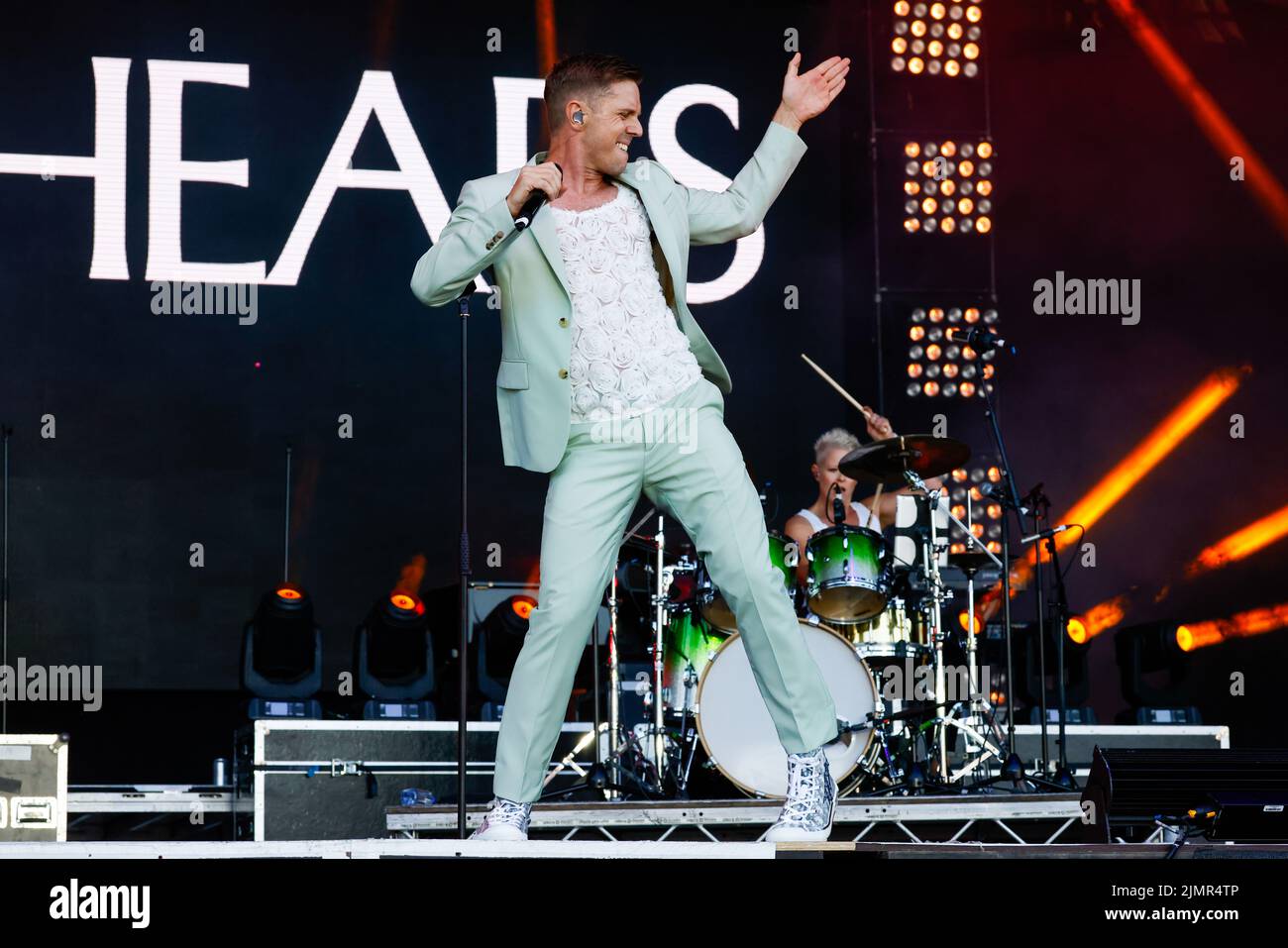 Ville de Brighton et Hove, Jake Shears anciennement des Scissor Sisters en représentation à Brighton Pride 2022, nous sommes Fabuloso. 7th août 2022 Banque D'Images