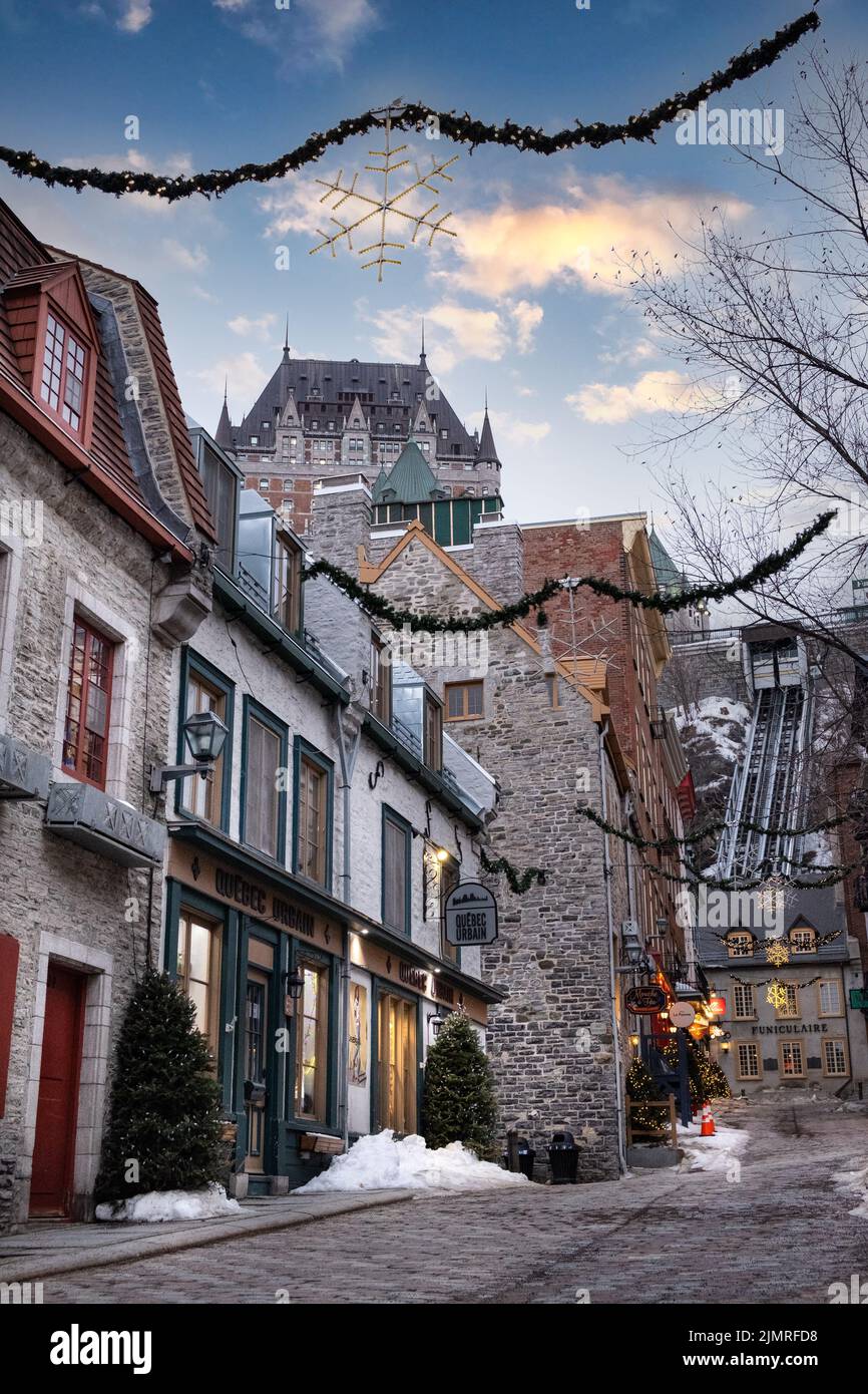 Quartier du petit Champlain, période des fêtes, Québec Banque D'Images