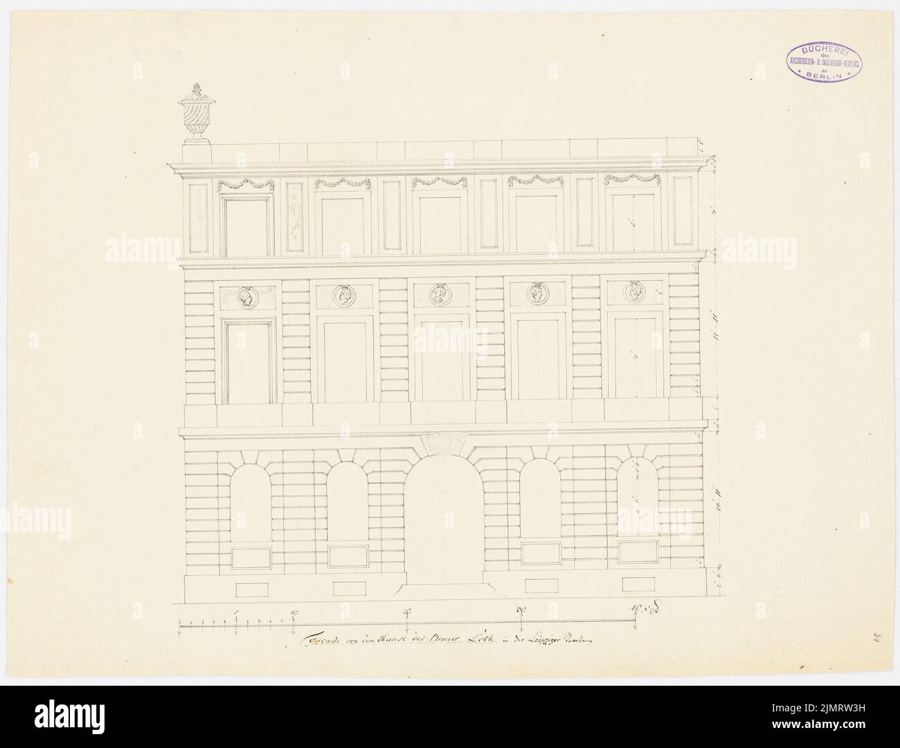 Architecte inconnu, bâtiment résidentiel de la Brewer Loth sur Leipziger Straße, Berlin (env 1780): Vue de façade. Tuche aquarelle sur papier, 36,3 x 47,6 cm (y compris les bords de numérisation) N.N. : Wohnhaus des Brauers Loth in der Leipziger Straße, Berlin Banque D'Images