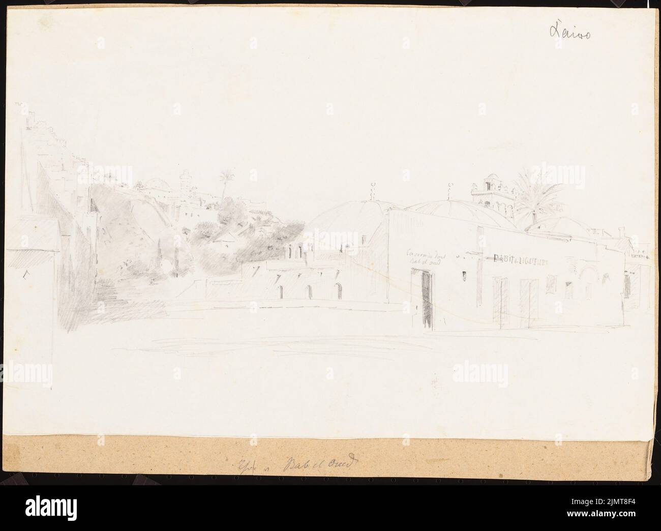 Diebitsch Carl von (1819-1869), vue sur la ville du Caire (sans dat.): Bâtiment en face à droite (étiqueté 'Casern du font Bab el OUED' et 'bit d. Liquers'), vue de gauche sur la ville. Crayon sur papier, 30,2 x 41,2 cm (y compris les bords de numérisation) Diebitsch Carl von (1819-1869): Stadtansicht Kairo Banque D'Images