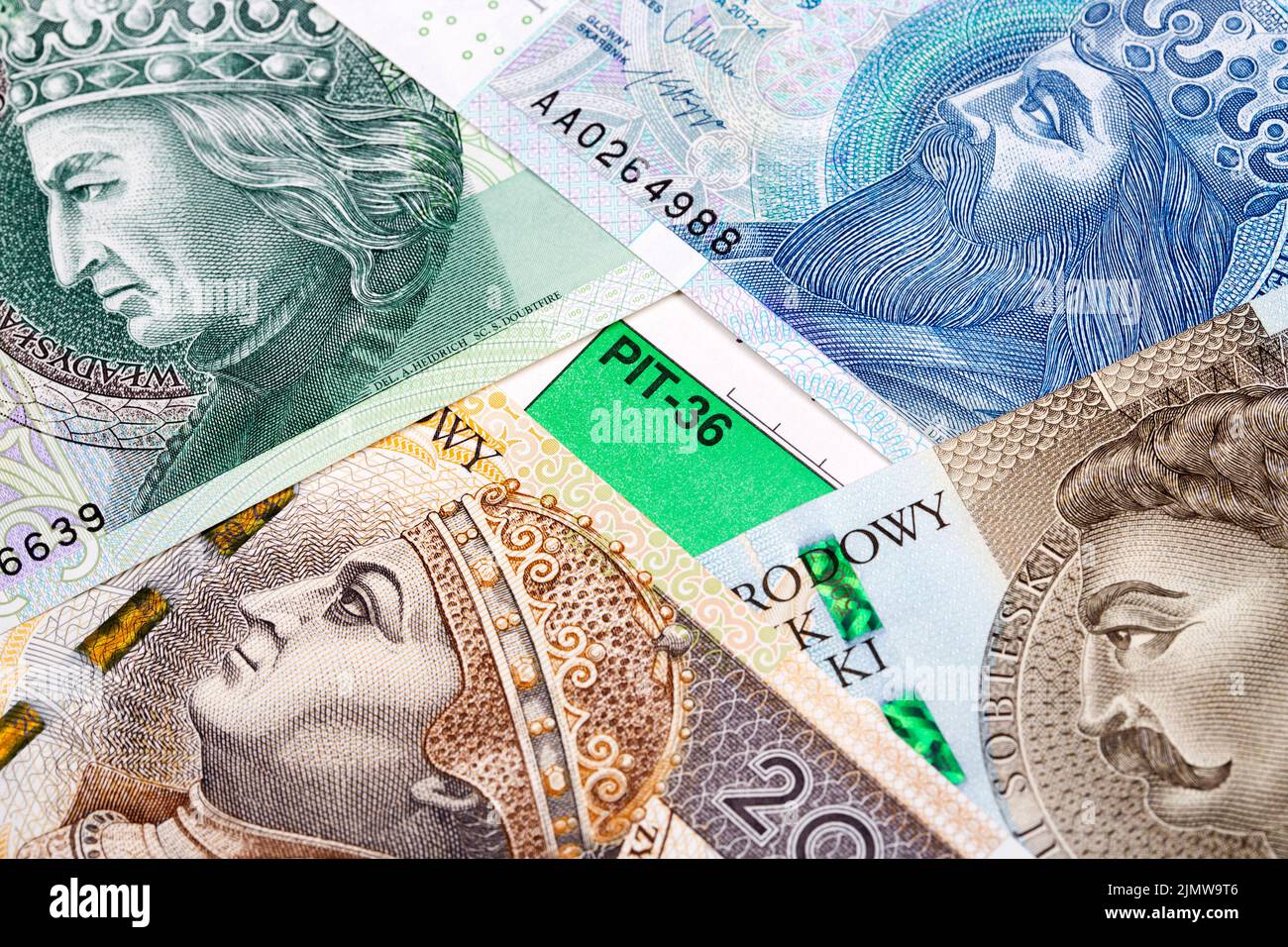 Pologne déclaration de revenus dokuments avec argent - Zloty Banque D'Images