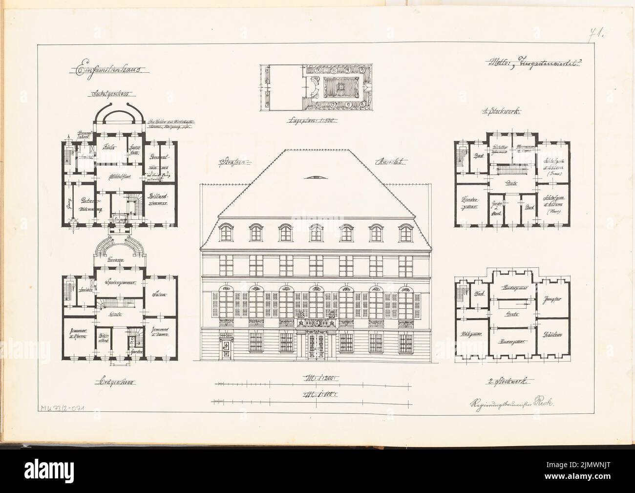 RECK Artur (né en 1882), maison unifamiliale. Compétition mensuelle en janvier 1912 (01,1912): Plan du site 1: 500; sous-sol lacrymogène de base, rez-de-chaussée, 1st et 2nd étages 1: 200; vue de rue Riß 1: 100; 2 bandes d'échelle. Encre sur carton, 47,9 x 67,7 cm (y compris les bords de numérisation) Reck Artur (geb. 1882): Einfamilienhaus. Monatskonkurrenz Januar 1912 Banque D'Images