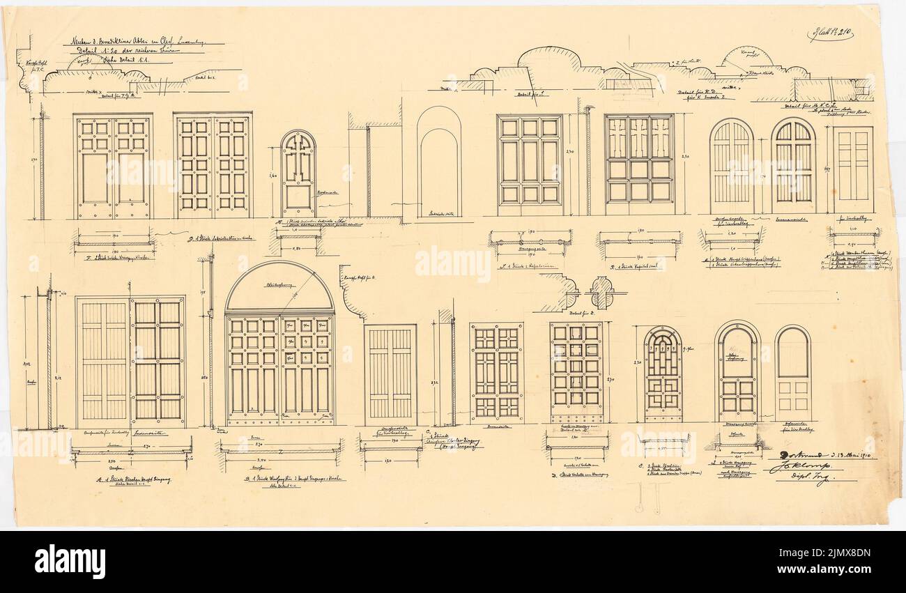 Klomp Johannes Franziskus (1865-1946), Abbaye de Benedectier, Ile Maurice, Clerf (Clervaux), Luxembourg (13 mai 1910) : détail des portes plus riches, plans d'étage, vues et coupes 1:20. Encre, crayon sur transparent, 60 x 102,4 cm (y compris les bords de balayage) Klomp Johannes Franziskus (1865-1946): Benedektinerabtei St. Maurice, Clerf (Clervaux) Banque D'Images