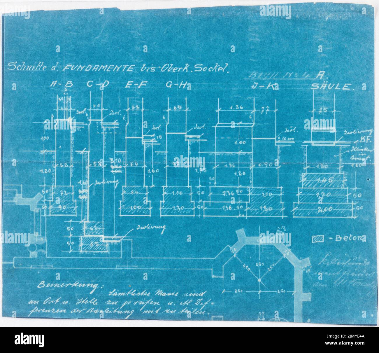 Klomp Johannes Franziskus (1865-1946), agrandissement de l'église Saint-Joseph, Hamm (11.11.1909) : coupures des fondations (avec changements). Photocalque sur papier, 22,6 x 26,3 cm (y compris les bords de numérisation) Banque D'Images