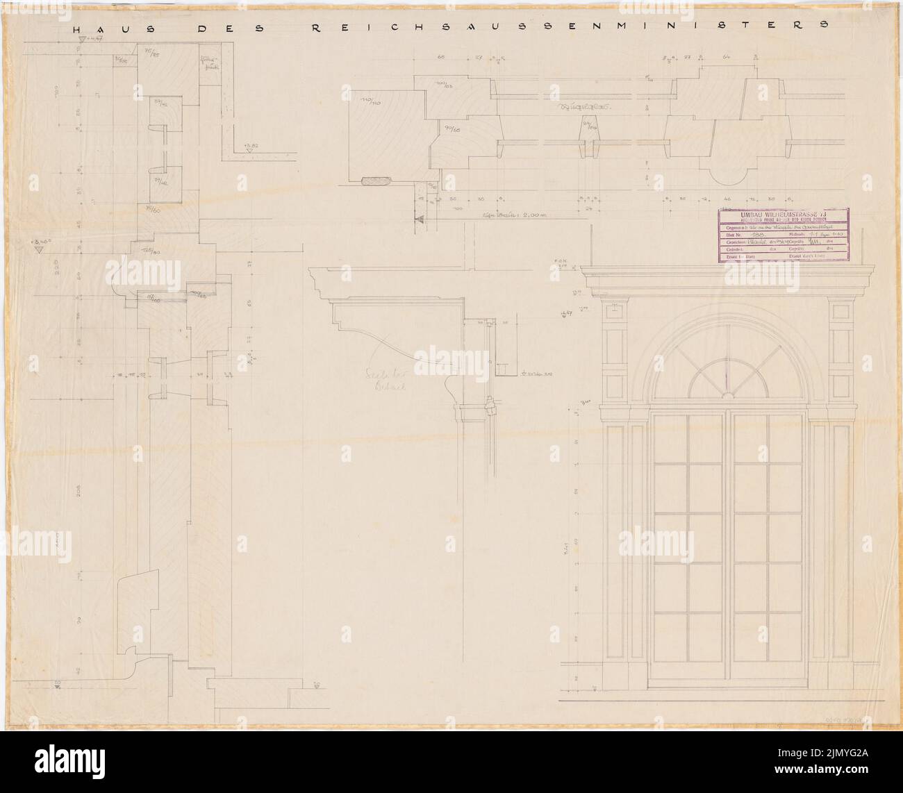 Böhmer Franz (1907-1943), appartement officiel du Reich Ministre des Affaires étrangères Joachim von Ribbentrop à Berlin-Mitte (24.05.1939): Porte à l'aile du jardin: Plan d'étage, vue, moyenne 1:10, 1:1. Crayon sur transparent, 88 x 108,7 cm (y compris les bords de numérisation) Banque D'Images