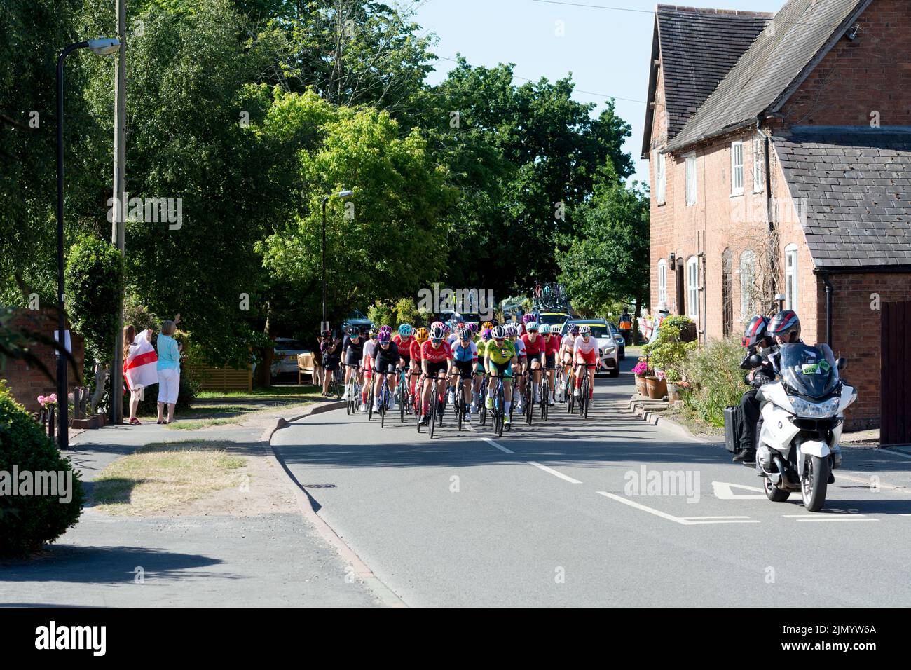 La course cycliste féminine des Jeux du Commonwealth de 2022, Hampton on the Hill, Warwickshire, Royaume-Uni Banque D'Images