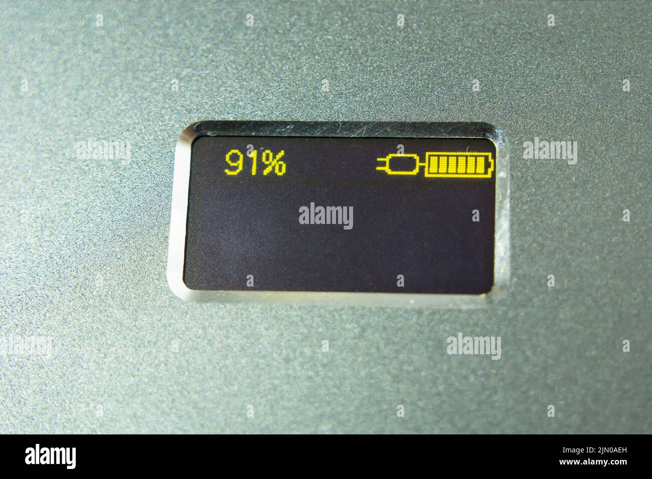 Petit écran LCD avec un niveau de batterie de quatre-vingt-dix pour cent Banque D'Images