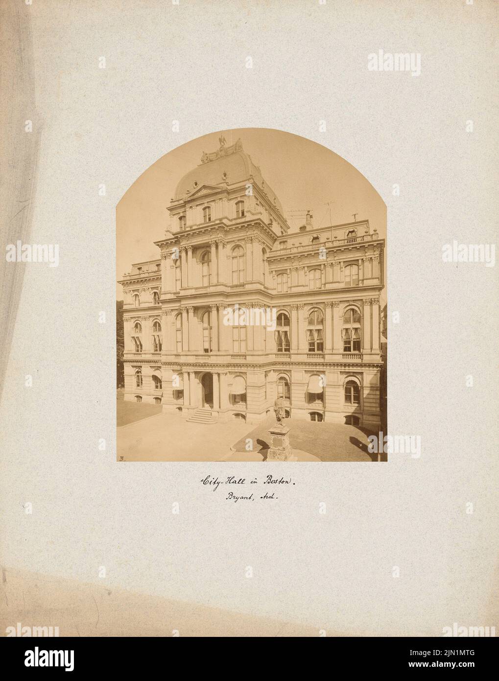 Bryant & Gilman, Old City Hall, Boston (1862-1865) : vue. Photo sur carton, 43,8 x 34,4 cm (y compris les bords de balayage) Bryant & Gilman : Old City Hall, Boston Banque D'Images