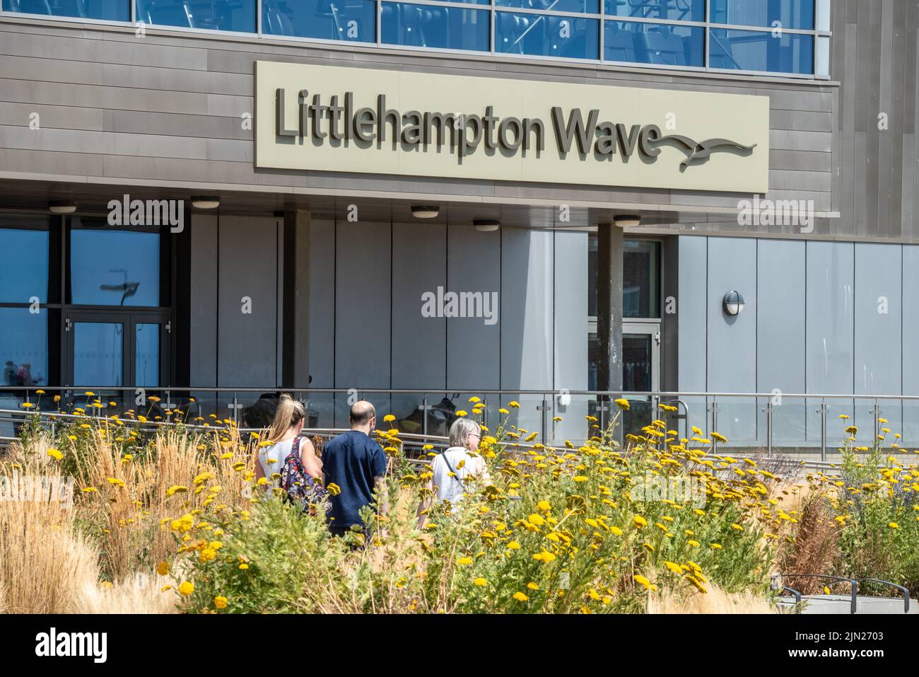 Littlehampton, 4 août 2022 : le centre de loisirs de Littlehampton Wave Banque D'Images