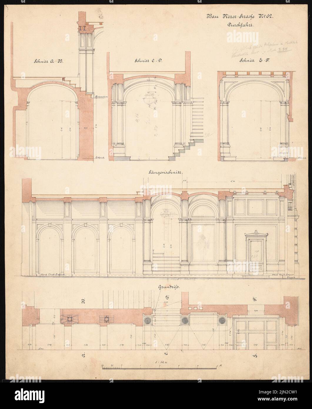 Knoblauch & Wex, Ritterstraße 61-65 bâtiments résidentiels, Berlin: Knoblauch No. 62: Grundriss et 4 coupes du passage 1: 33,33. Encre, couleur de l'encre et crayon aquarelle sur papier, 60,3 x 49,3 cm (y compris les bords de numérisation) Banque D'Images