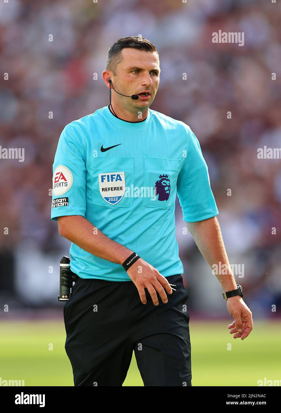 Londres, Angleterre, le 7th août 2022. Arbitre Michael Oliver lors du match de la Premier League au London Stadium, Londres. Le crédit photo devrait se lire: David Klein / Sportimage Banque D'Images