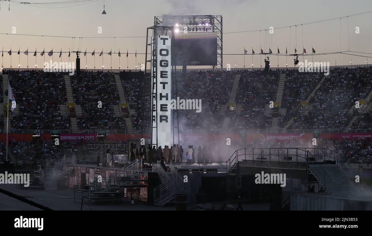 Birmingham, Angleterre, le 8th août 2022. Un aperçu général pendant la représentation lors de la cérémonie de clôture des Jeux du Commonwealth au stade Alexander. Crédit photo devrait se lire: Paul Terry crédit: Paul Terry photo/Alamy Live News Banque D'Images