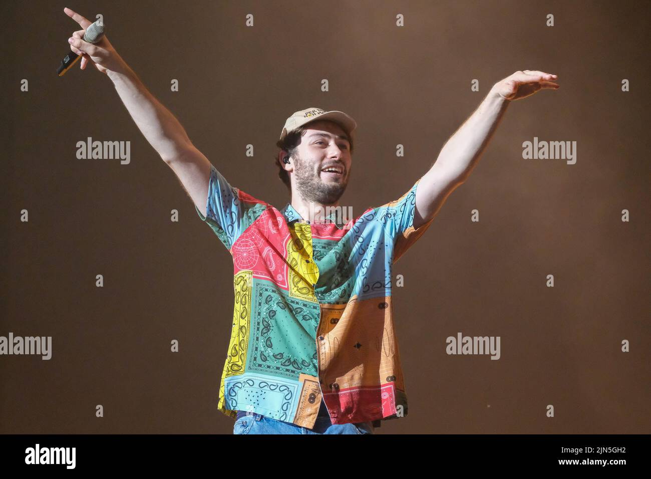 Vérone, Italie. 08th août 2022. Riccardo Zanotti pendant PINGUINI TATTICI NUCLEARI - Dove eravamo rimasti, concert de musique à Vérone, Italie, 08 août 2022 crédit: Agence de photo indépendante/Alamy Live News Banque D'Images