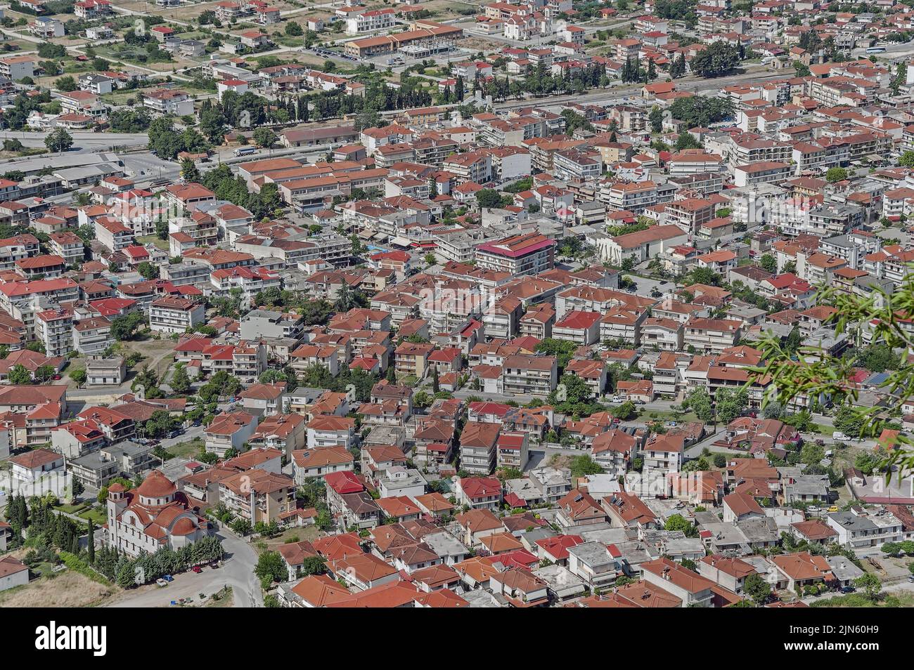 La vue aérienne de la ville de Kalambaka en Grèce Banque D'Images