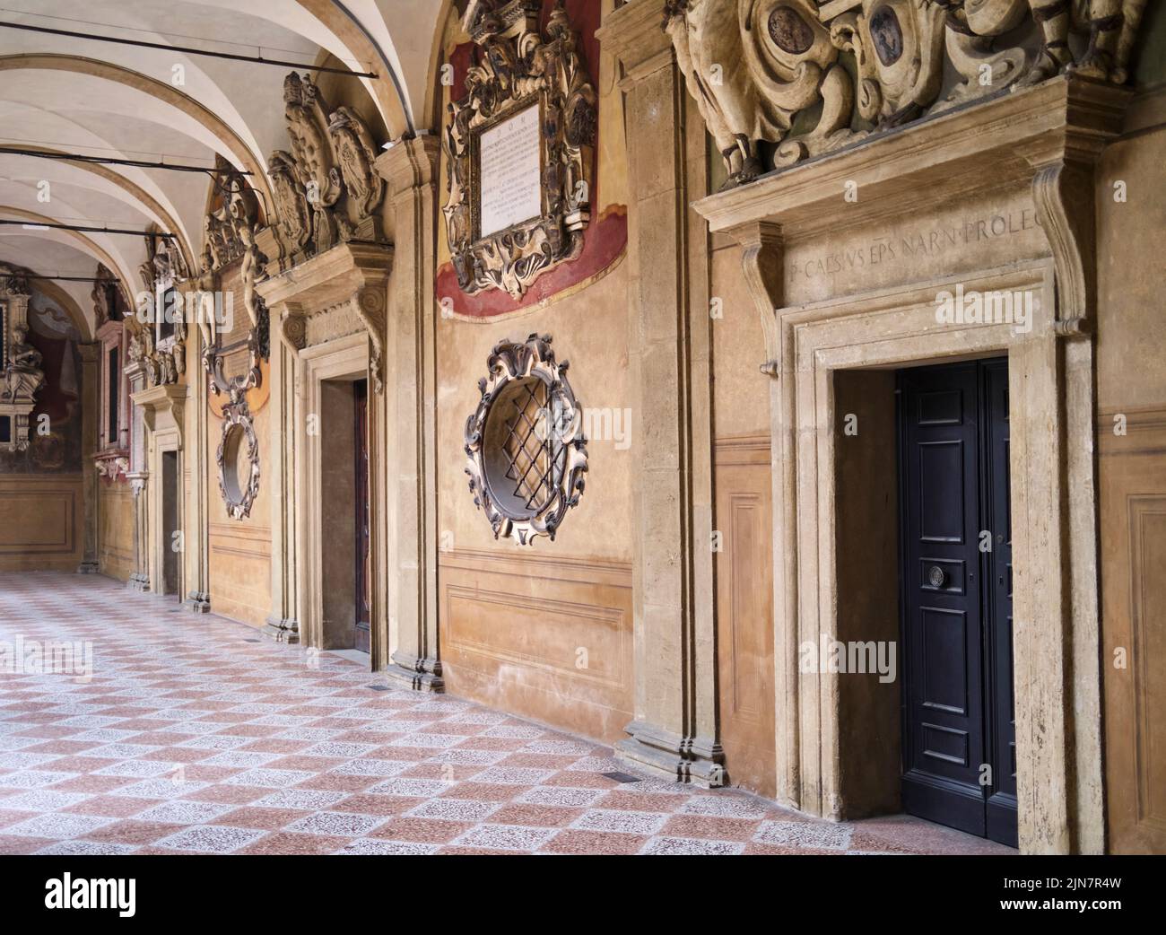 Biblioteca Comunale dell'Archiginnasio Bologna Italie Banque D'Images