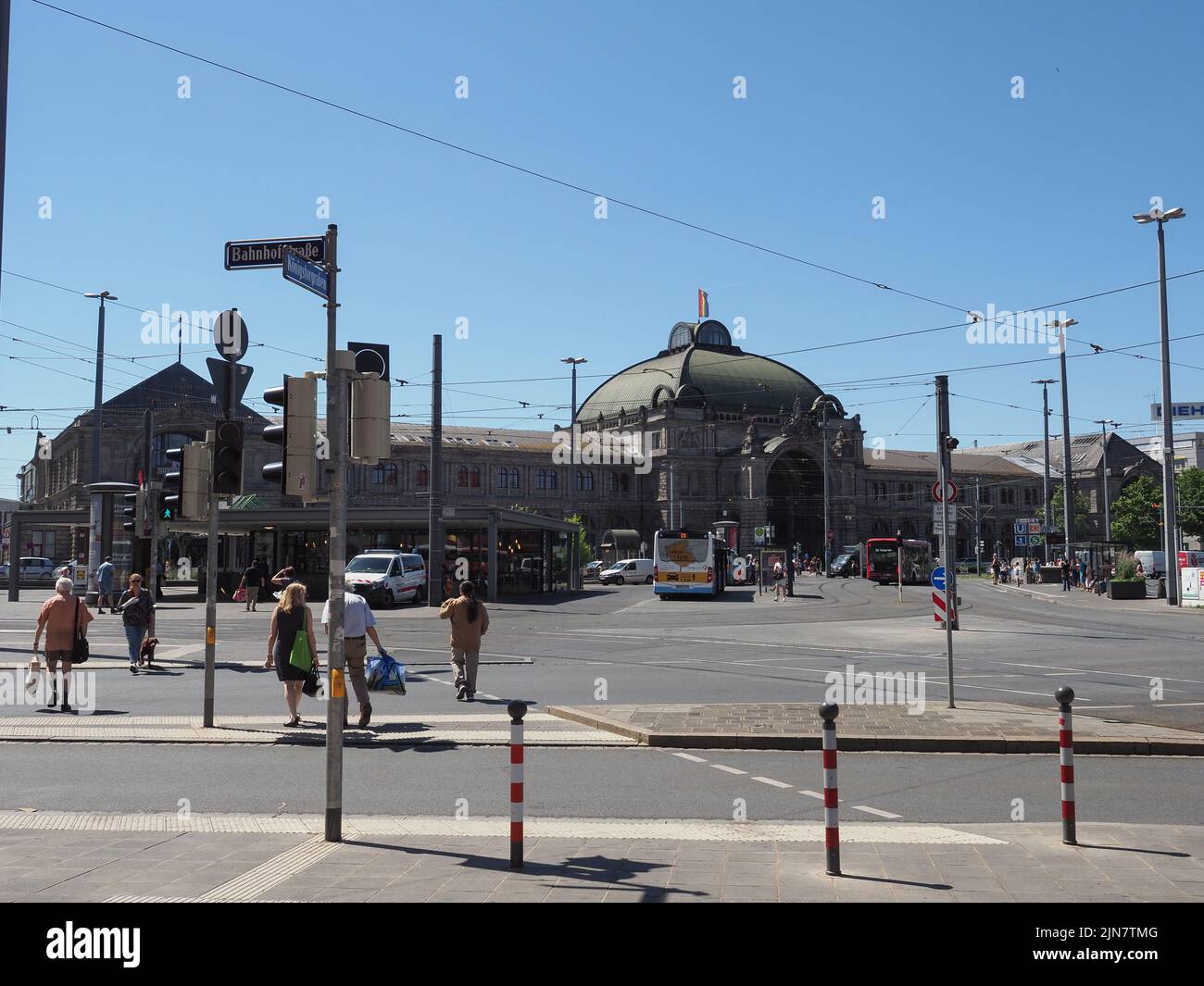NUREMBERG, ALLEMAGNE - VERS JUIN 2022 : gare centrale de Nuremberg Hauptbahnhof Banque D'Images