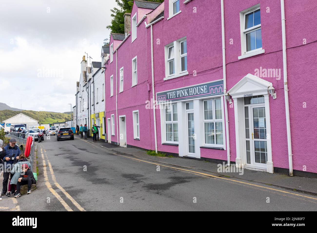 Portree Isle of Skye, la maison d'hôtes Pink House dans le port de Portree, Écosse, Royaume-Uni, été 2022 Banque D'Images