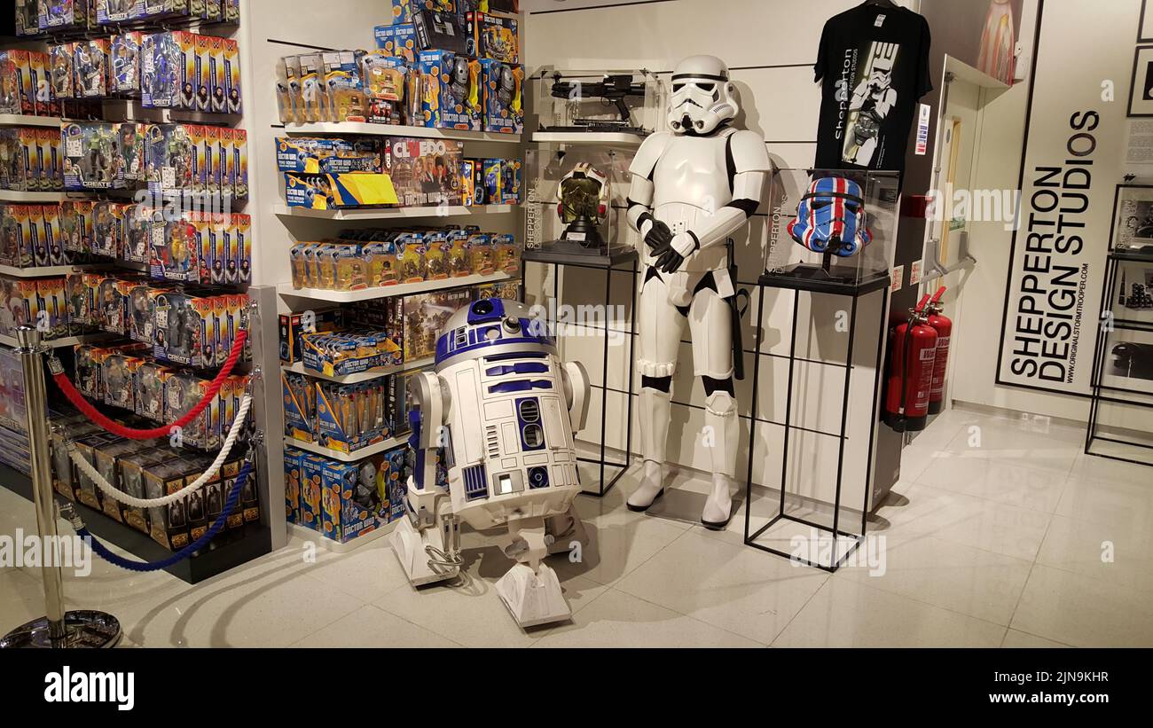 Un magasin moderne Lego StarWars Shopping avec des jouets développés à Londres, Royaume-Uni Banque D'Images